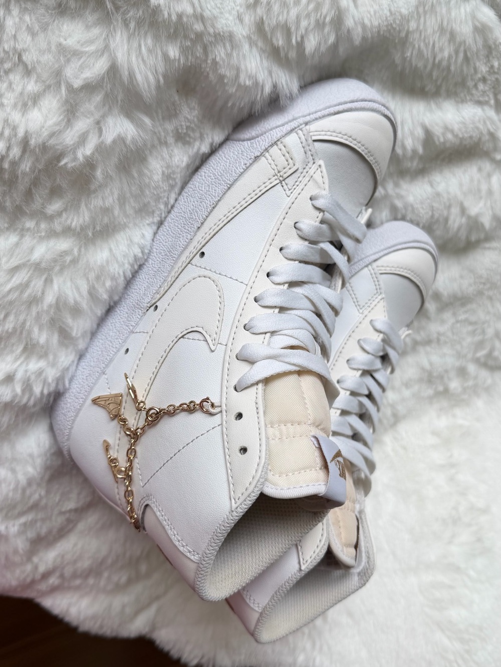 Nike Blazer Mid LX White "Lucky Charms" Women's 5.5 Casual Sneakers - Picture 3 of 3